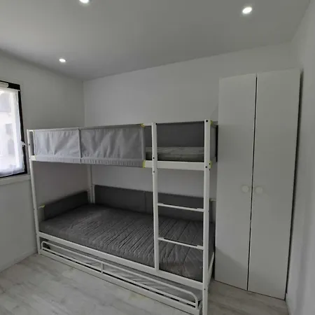 T2 With Balcony Close To The Of *