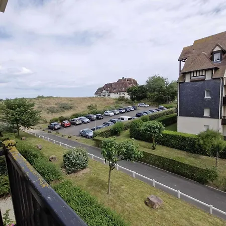 Apartment T2 With Balcony Close To The Of *