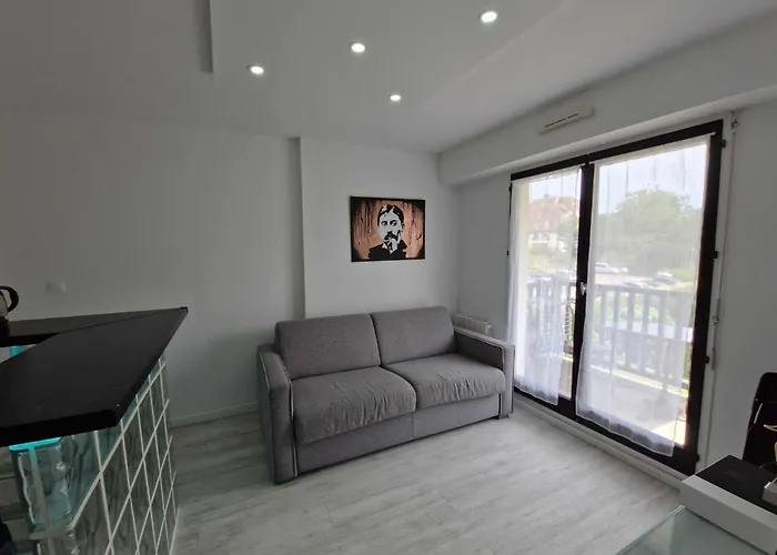 Appartamento T2 With Balcony Close To The Of